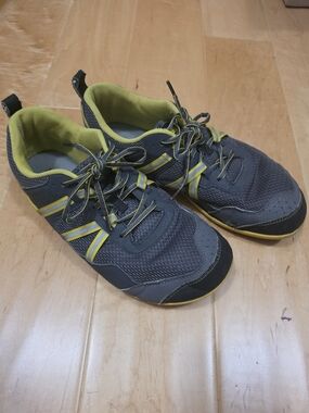 Xero ShoesGray and Yellow Mesh Athletic Sneakers